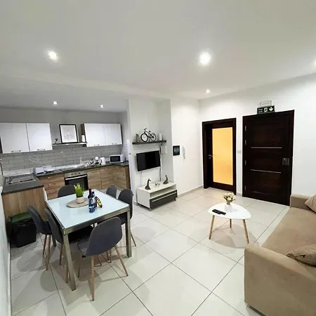 Large Paceville 3 아파트